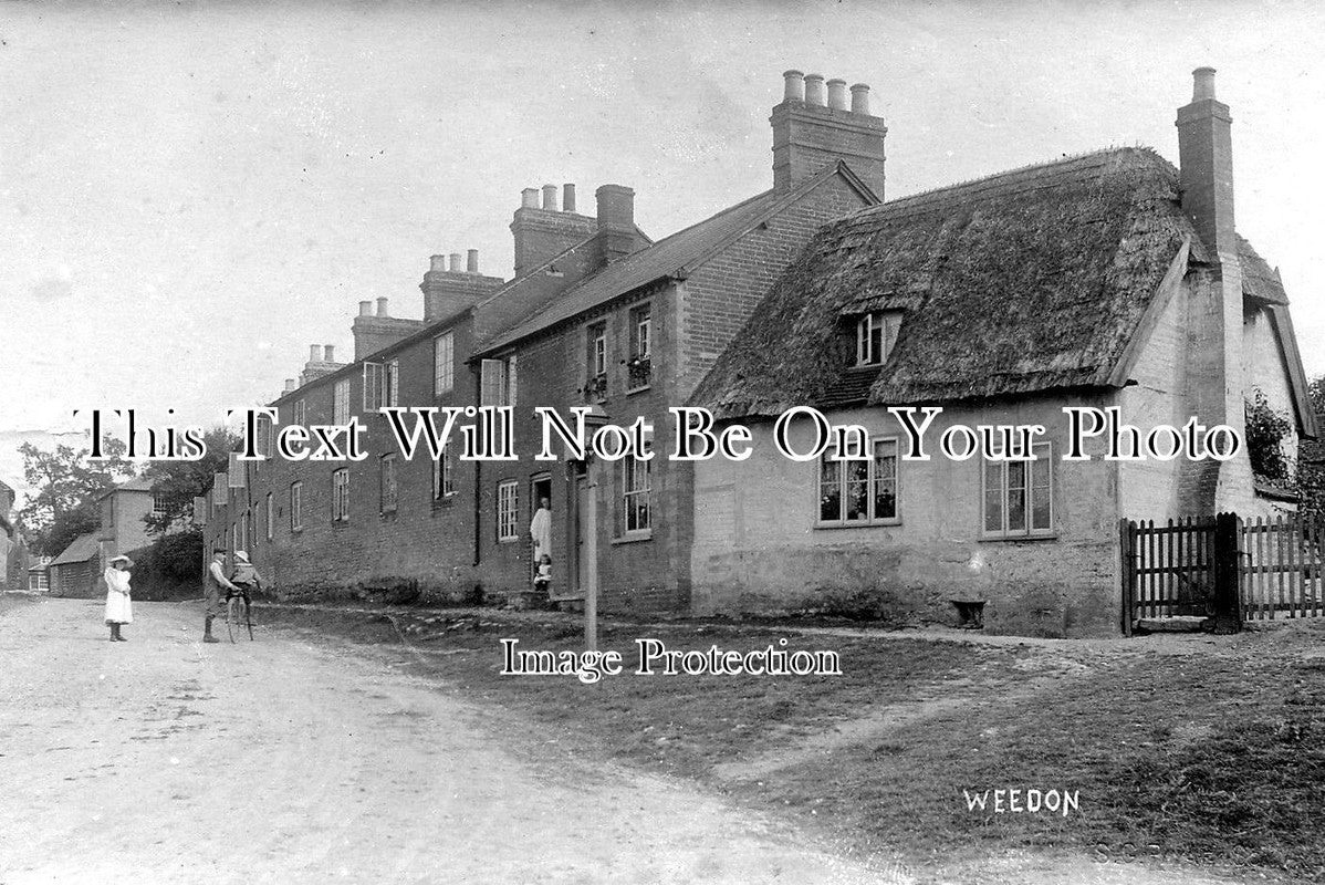 BU 82 - Weedon, Buckinghamshire c1910