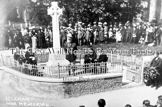 CA 1044 - Isleham War Memorial, Cambridgeshire