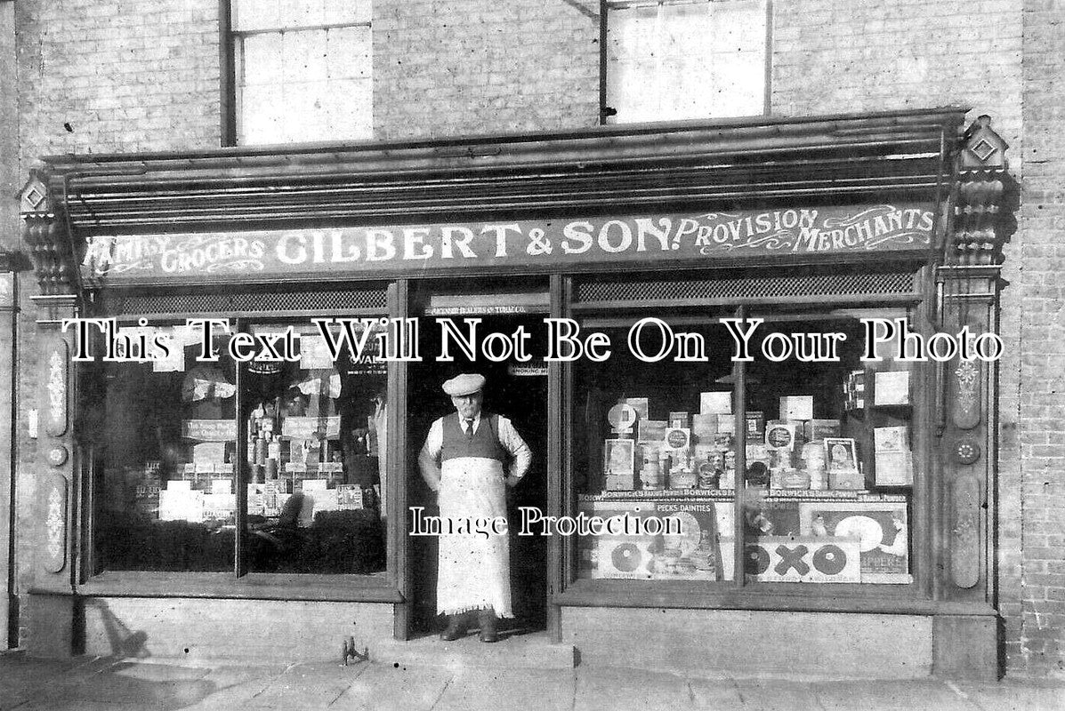 CA 1136 - Gilbert & Son Shop, Nene Parade, March, Cambridgeshire