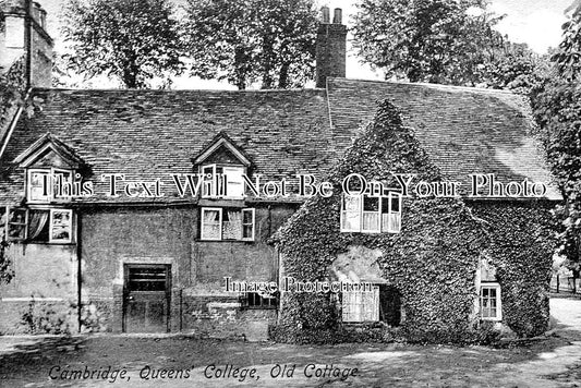 CA 1137 - Old Cottage, Queens College, Cambridge, Cambridgeshire c1908