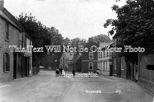 CA 130 - Buckden Village, Cambridgeshire c1916