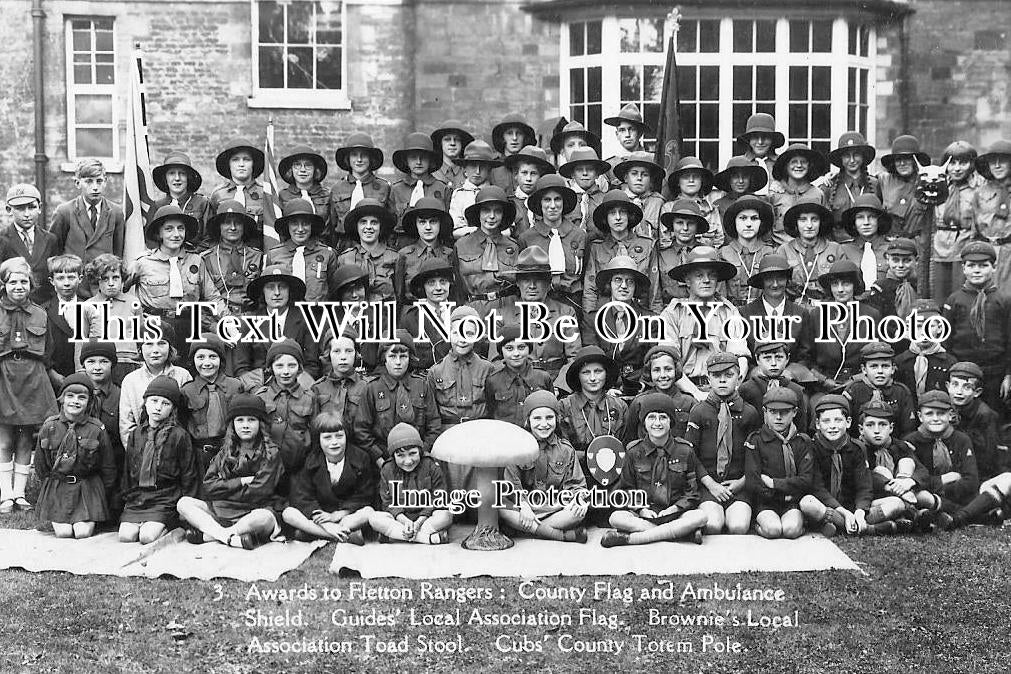 CA 1418 - Fletton Rangers, Guides, Brownies, Peterborough c1930