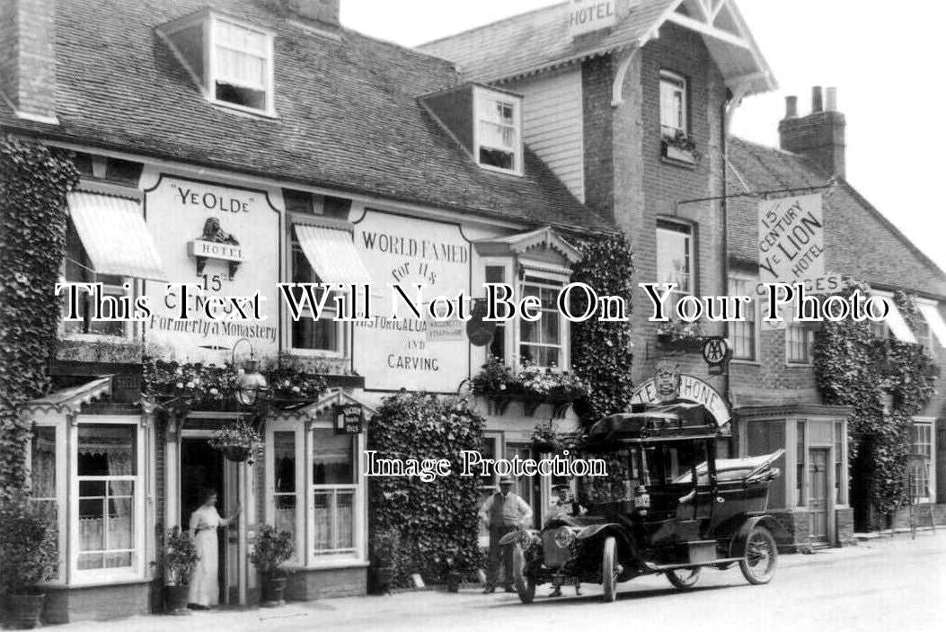 CA 1653 - The Lion Hotel, Buckden, Cambridgeshire – JB Archive
