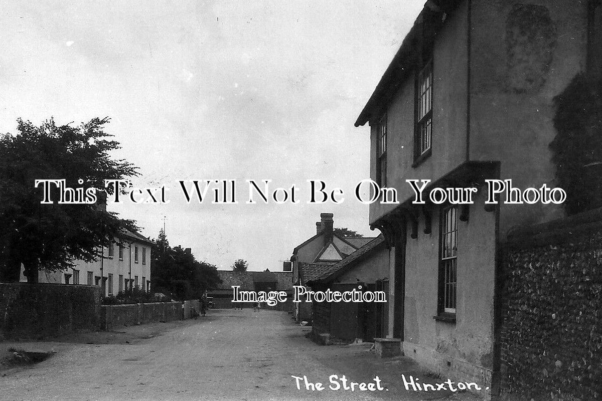 CA 5 - The Street, Hinxton, Cambridgeshire c1940