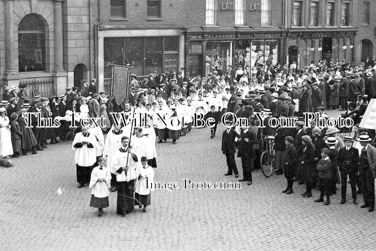 CA 634 - Peterborough Religious Procession, Cambridgeshire