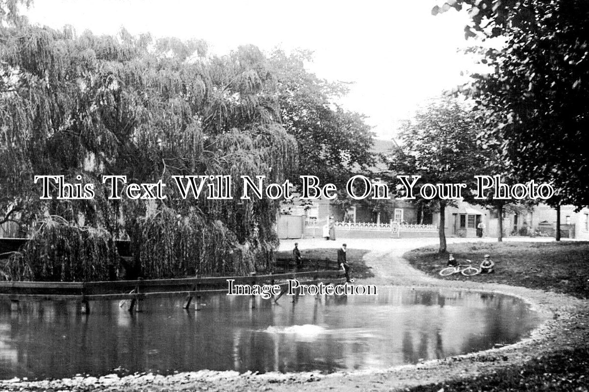 CA 731 - The Pond, Green End, Cottenham, Cambridgeshire – JB Archive