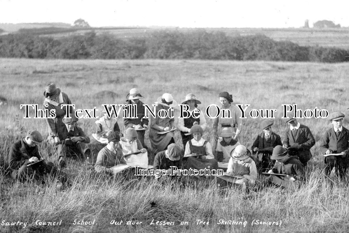 CA 735 - Sawtry Council School, Outdoor Lesson, Cambridgeshire