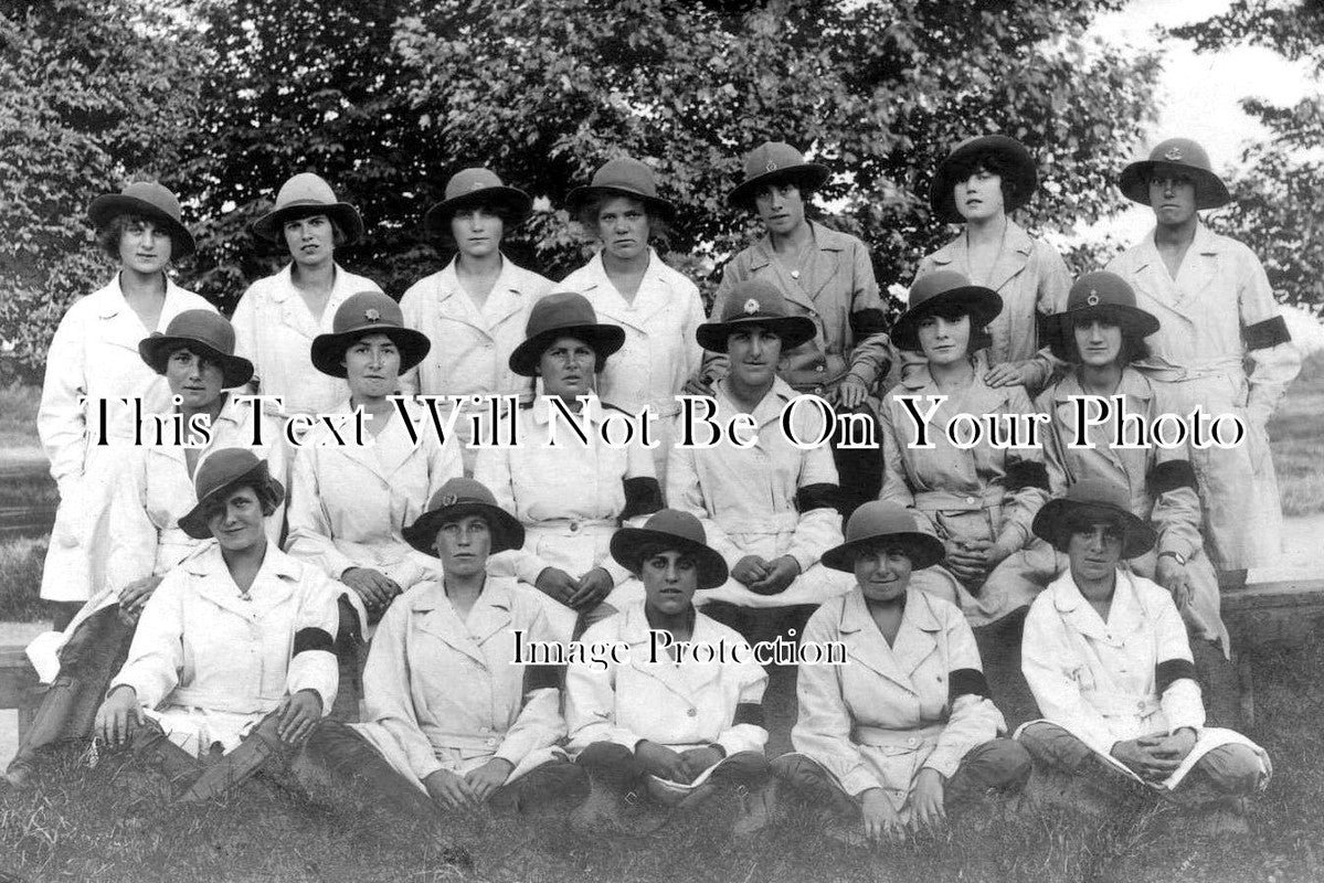 CA 776 - Womens Land Army Group, Wisbech, Cambridgeshire WW1