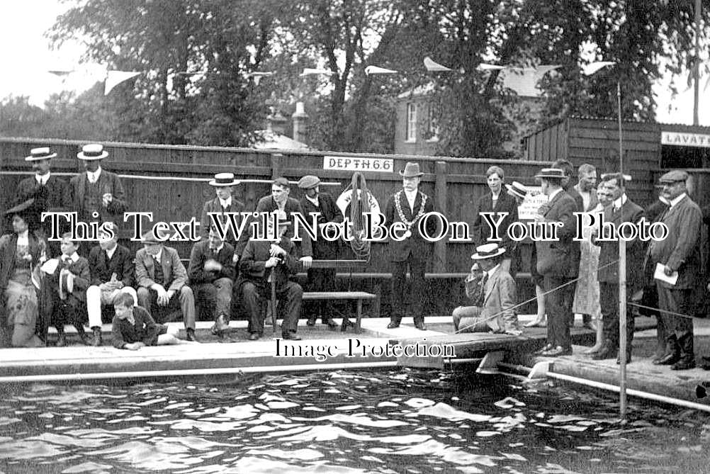 CA 843 - Wisbech Mayor Opening Swimming, Cambridgeshire 1912