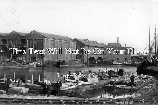 CH 1111 - The Docks, Ellesmere Port, Cheshire