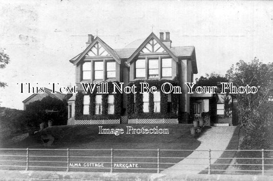 CH 1331 - Alma Cottage, Parkgate, Cheshire c1906
