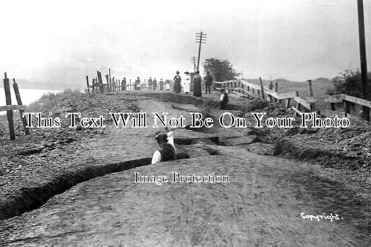 CH 1443 - Collapse Of Warrington Road, Northwich, Cheshire