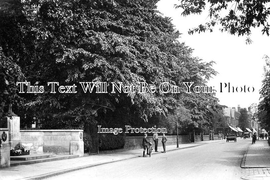 CH 1615 - Moor Road, Heaton Moor, Stockport, Cheshire