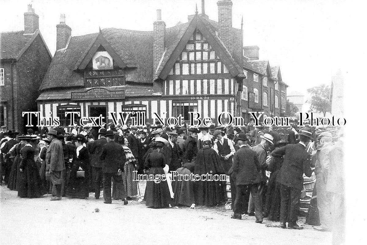CH 1667 - Ye Old Black Bear Pub, Sandbach Market Day, Cheshire