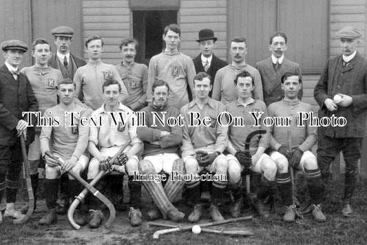 CH 1725 - Hyde Hockey Team, Cheshire 1910-1911