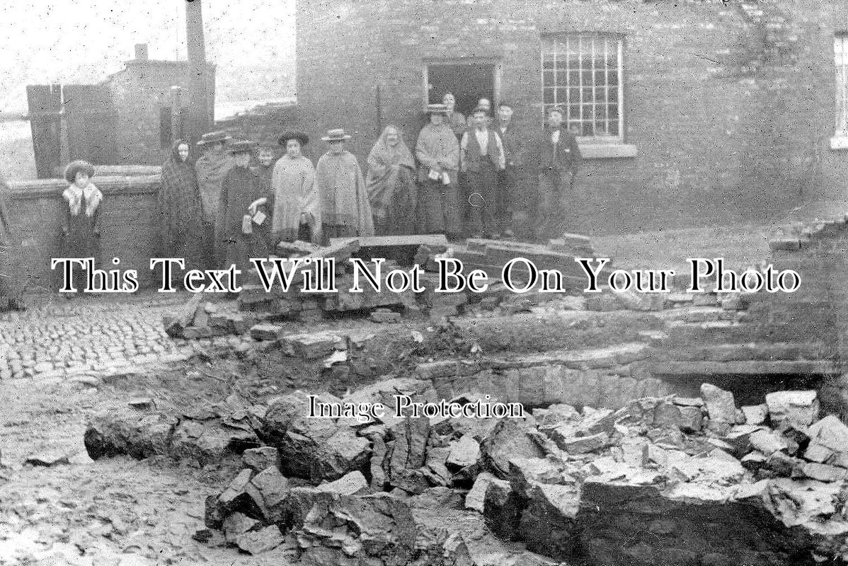 CH 1757 - Stalybridge Floods, Cheshire 1906