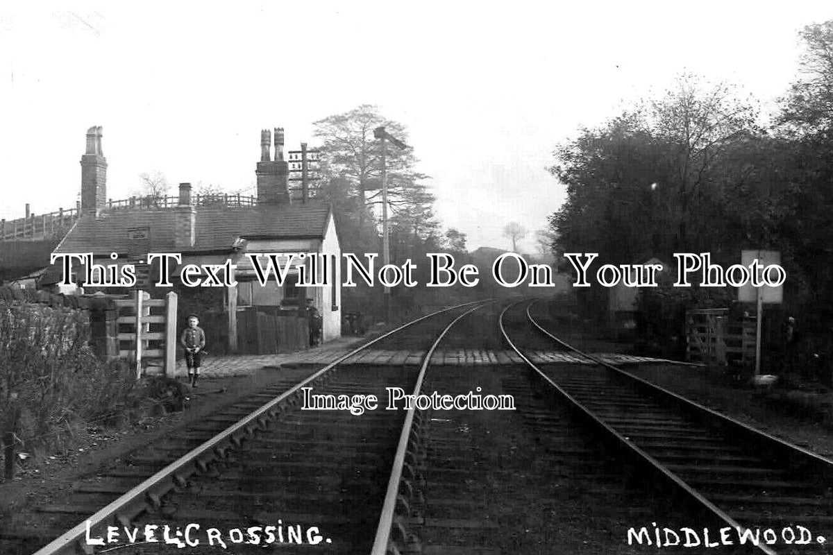 CH 2064 - Middlewood Level Crossing, Cheshire