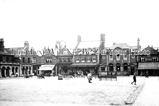 CH 2110 - Market Square, Crewe, Cheshire