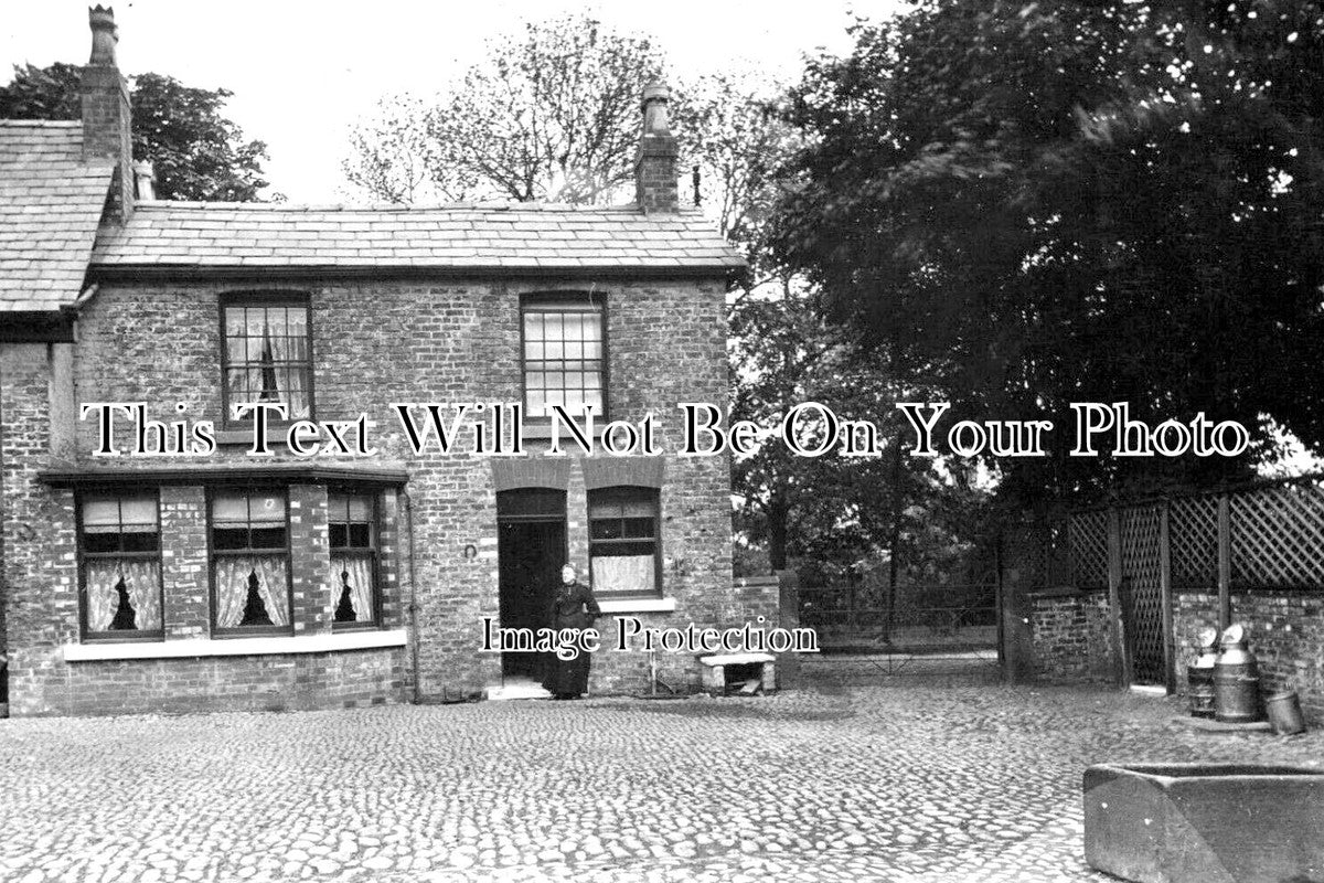 CH 2374 - Moss Nook, Cheshire