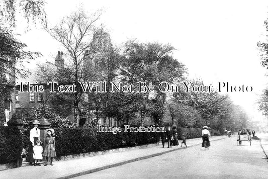 CH 2445 - Heaton Moor Road, Heaton Moor, Cheshire