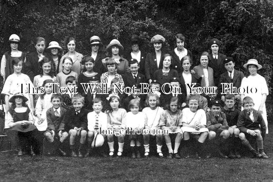 CH 2470 - Young Helpers League, Nantwich, Cheshire c1922