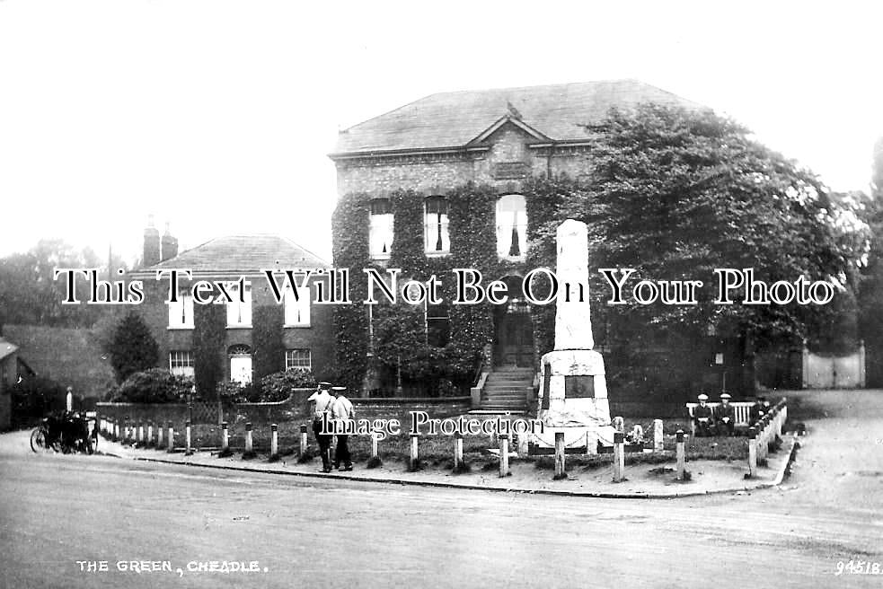 CH 2795 - The Green & WW1 War Memorial, Cheadle, Cheshire