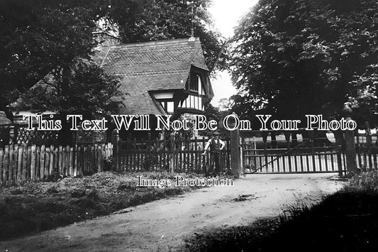 CH 2903 - Old Lodge Entrance, Tabley Old Hall, Knutsford, Cheshire