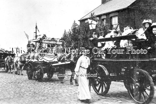 CH 3002 - Whit Monday Parade, Hyde, Cheshire