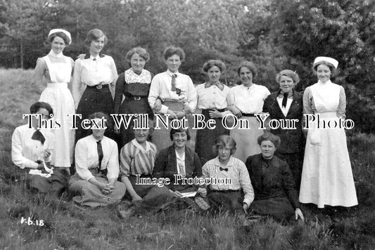 CH 3083 - Nursing Staff, Frodsham, Cheshire c1915 WW1