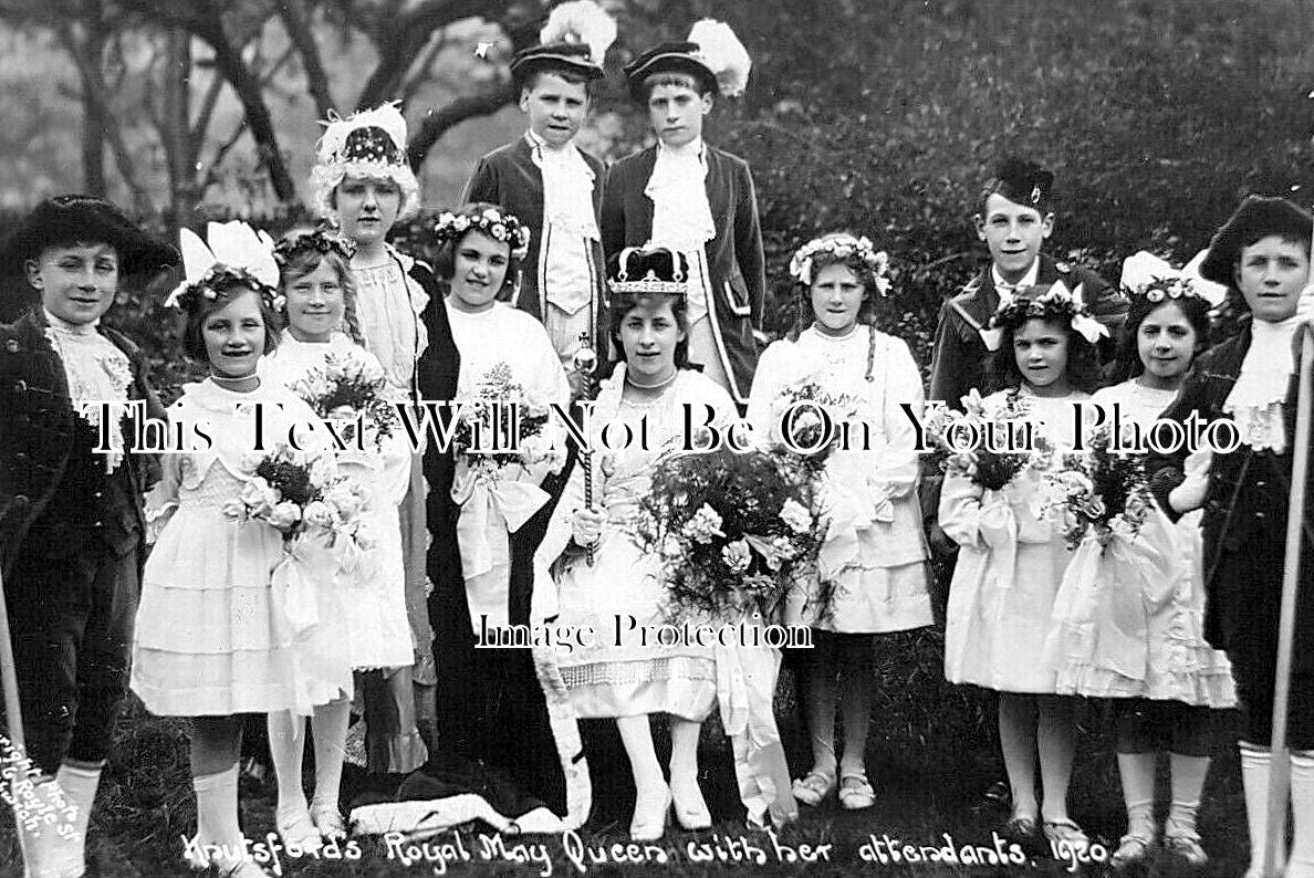 CH 3233 - Knutsfords Royal May Queen, Cheshire 1920
