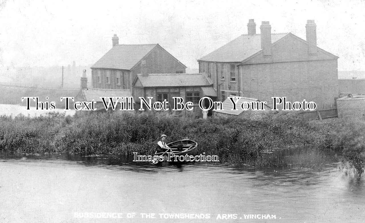 CH 3429 - Subsidence Of The Townshends Arms Pub, Wincham, Cheshire