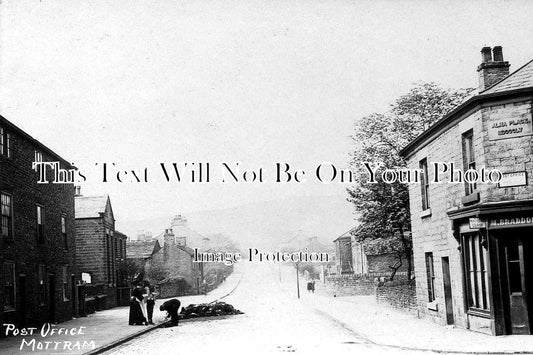 CH 671 - The Post Office, Mottram, Cheshire