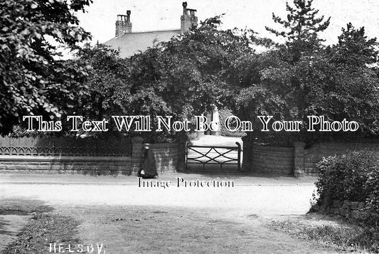CH 696 - House At Bottom Of Lane, Helsby, Cheshire c1914