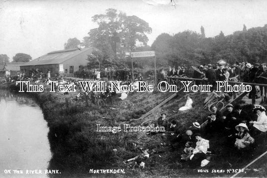 CH 733 - On The River Bank, Northenden, Cheshire