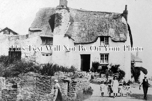 CO 1243 - Old Cornish Cottage At St Mawes, Cornwall