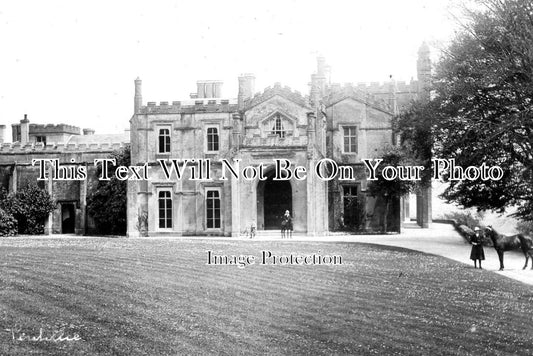CO 1272 - Pentillie Castle, Saltash, Cornwall
