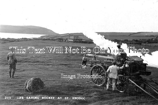 CO 1338 - Men Firing Life Saving Rocket, St Endoc, Cornwall