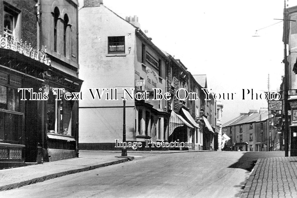 CO 1410 - Fore Street, Torpoint, Cornwall