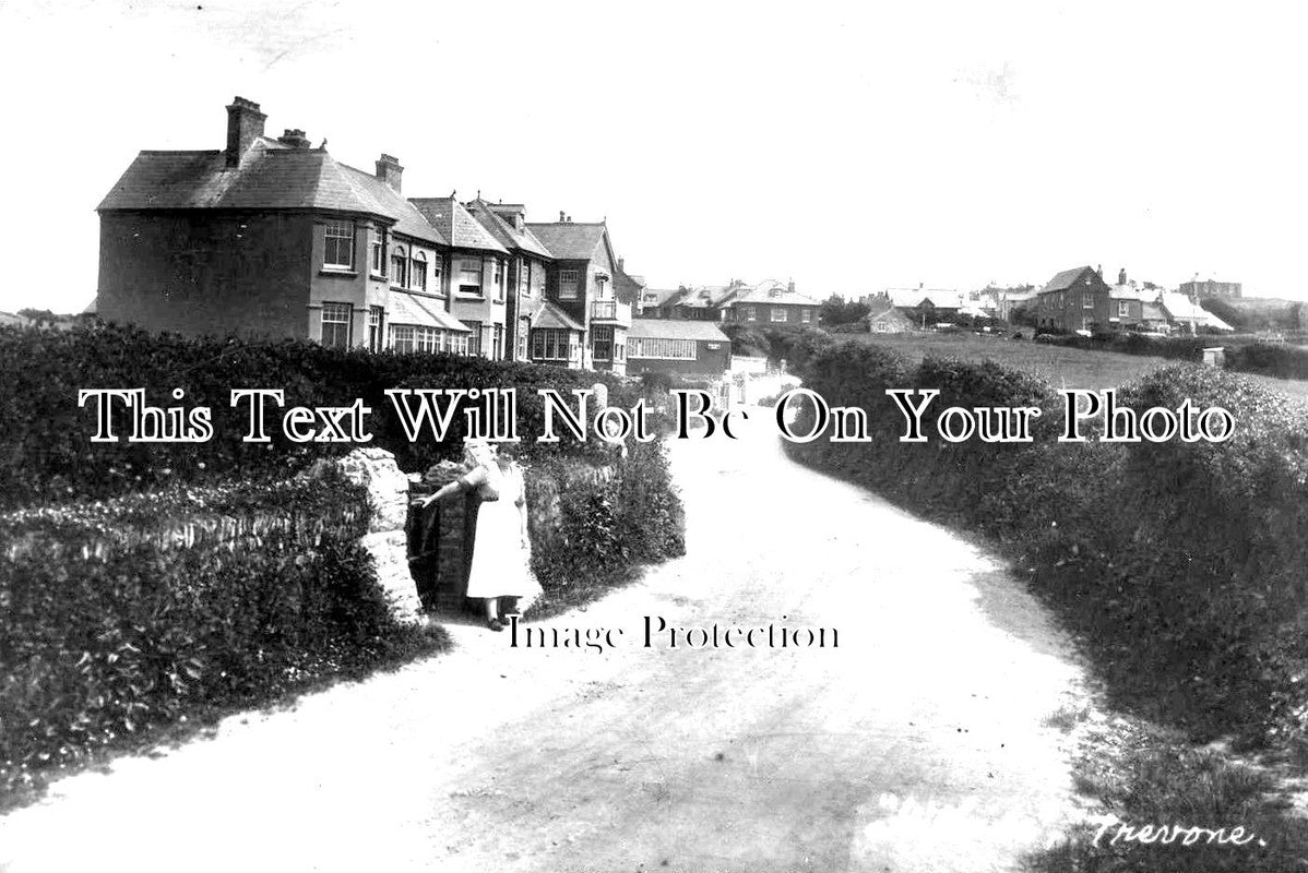 CO 1563 - Trevone Bay Houses, Cornwall