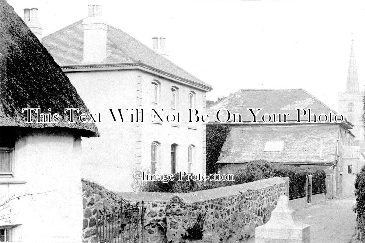 CO 1660 - Commercial Road, St Keverne, Cornwall c1913