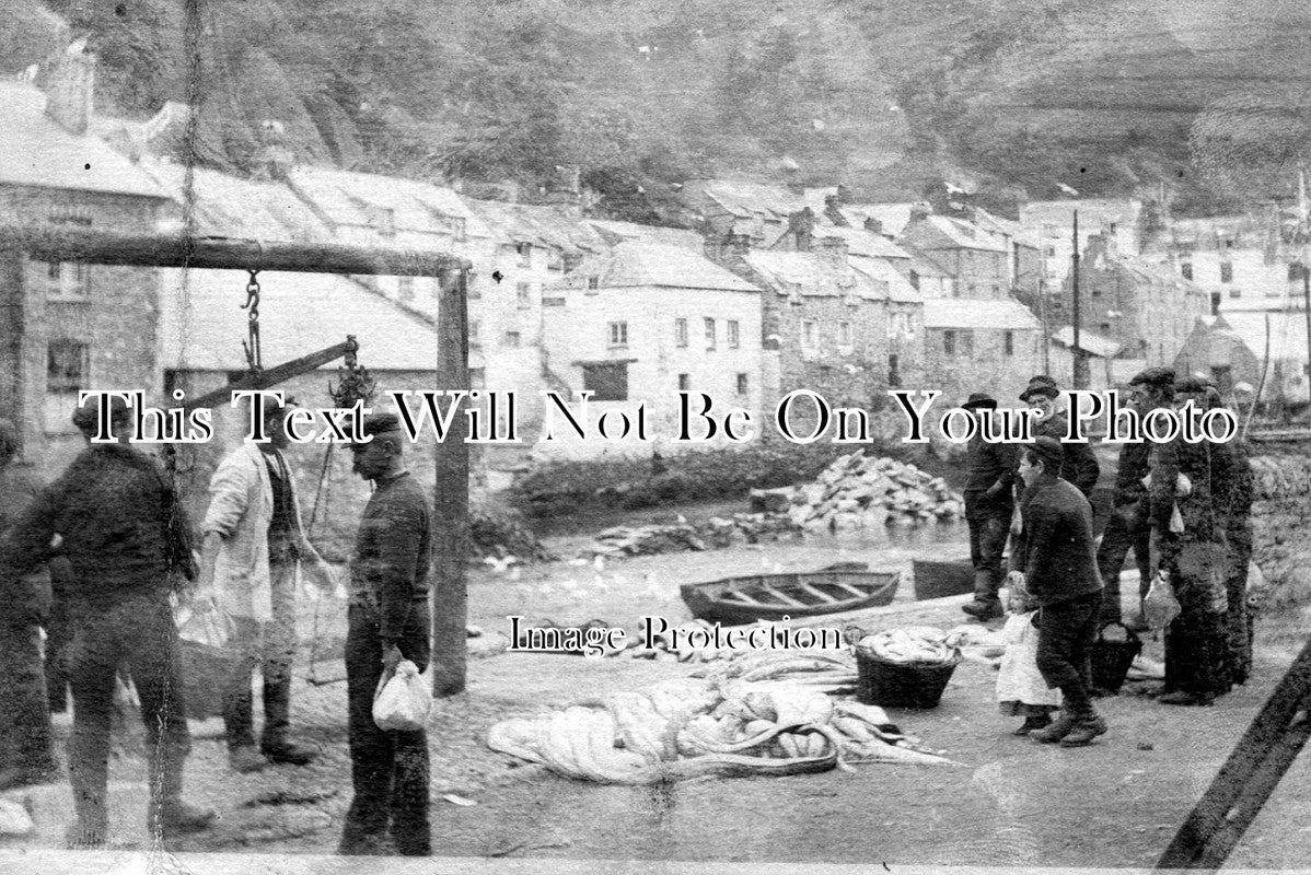 CO 1937 - Polperro Fishermen, Cornwall c1910