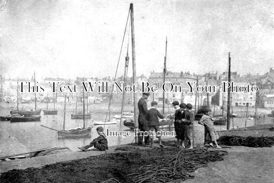 CO 2031 - St Ives Harbour, Cornwall c1910