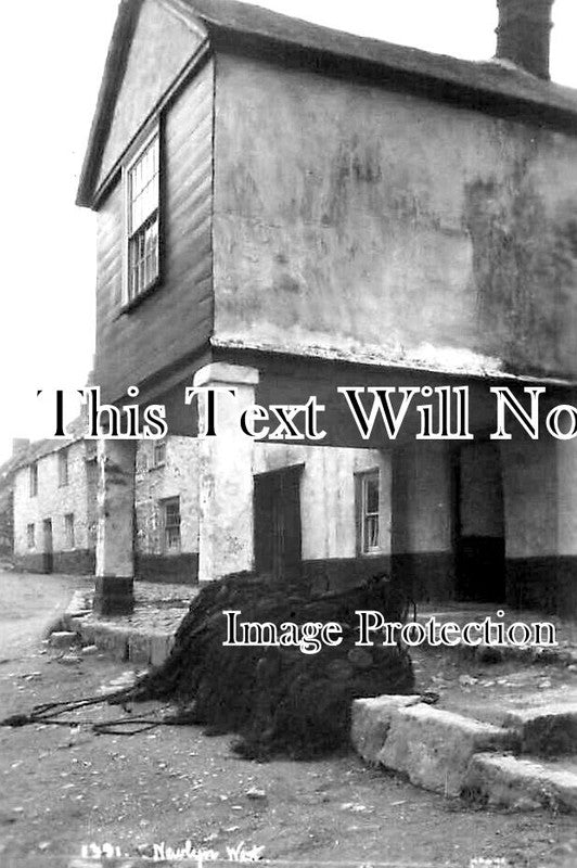 CO 2307 - Newlyn Fishing Sheds, Cornwall