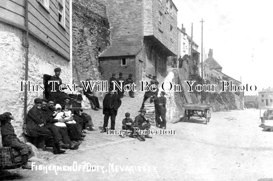 CO 2399 - Fishermen Off Duty, Mevagissey, Cornwall