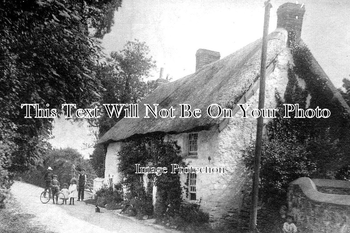 CO 2464 - The Post Office, Feock, Cornwall