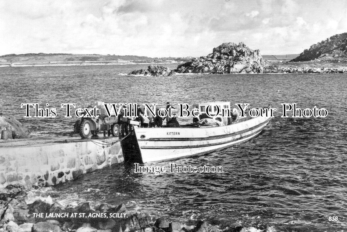 CO 3403 - The Launch At St Agnes, Scilly, Cornwall
