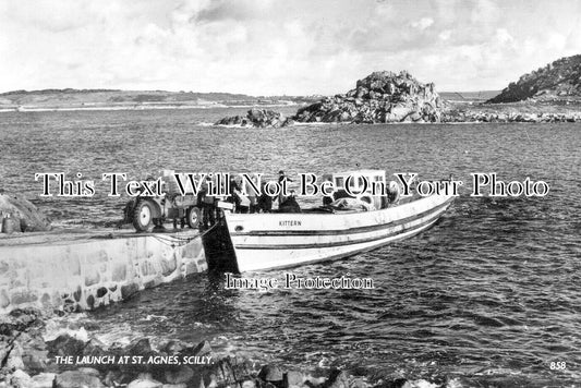 CO 3403 - The Launch At St Agnes, Scilly, Cornwall