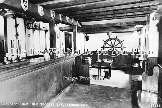 CO 3549 - Charlies Bar, Old Success Inn Pub, Sennen Cove, Cornwall