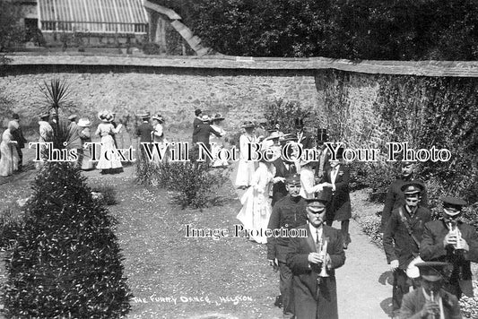 CO 3555 - The Furry Dance, Helston, Cornwall c1912