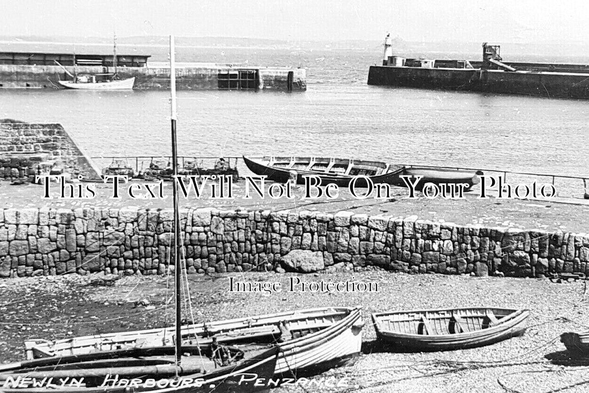 CO 3558 - Newlyn Harbour, Penzance, Cornwall c1948